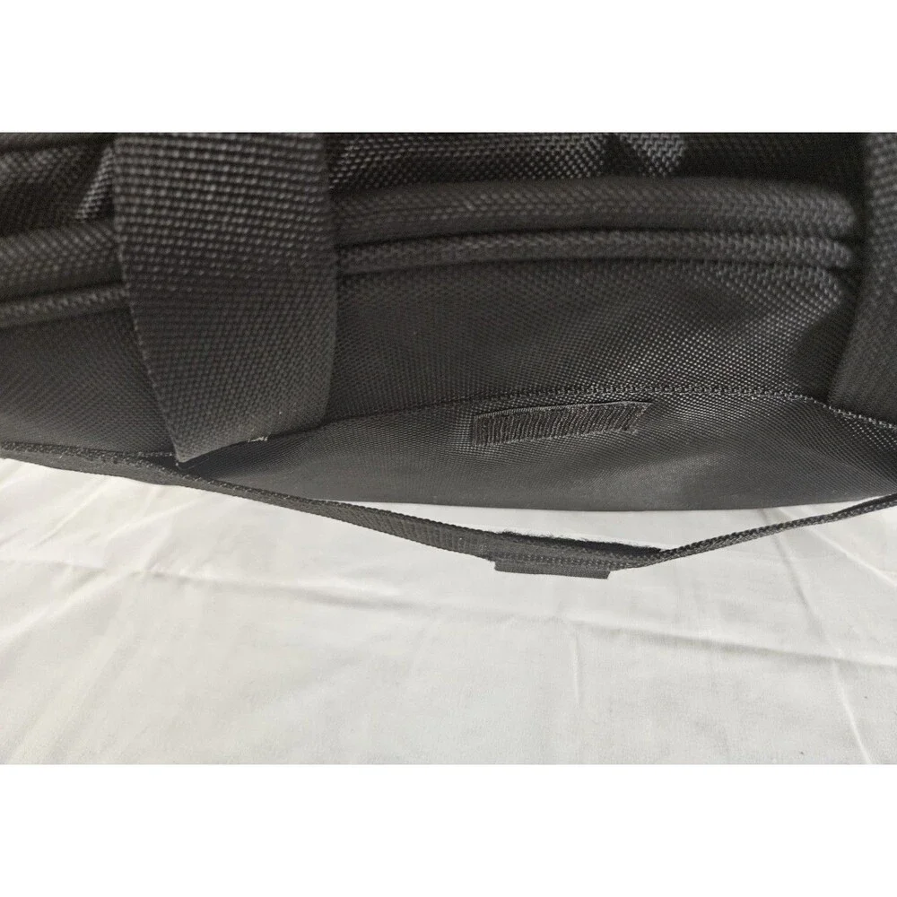 Targus TBT04401-01 Black Laptop Carry Case Travel Bag 16” Used One Time